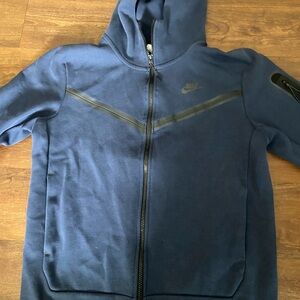 Navy blue Nike tech jacket